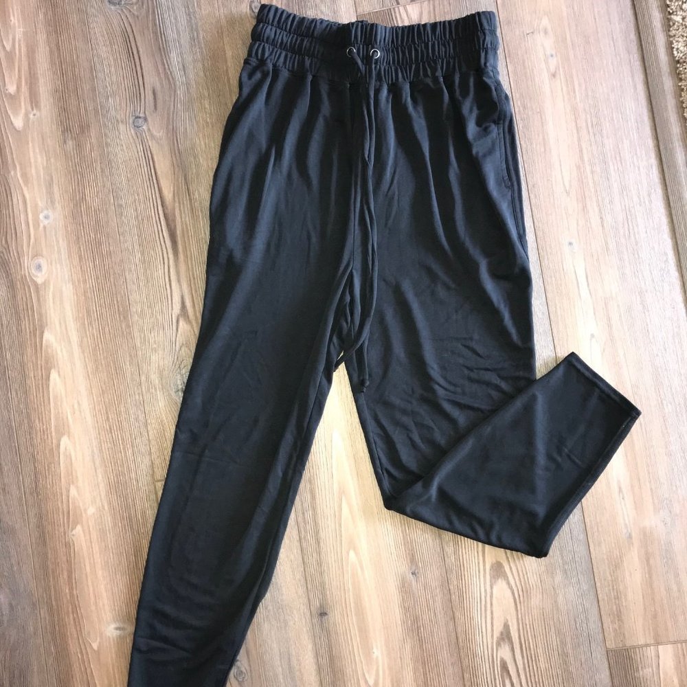 Womens Fabletics Harem Pants